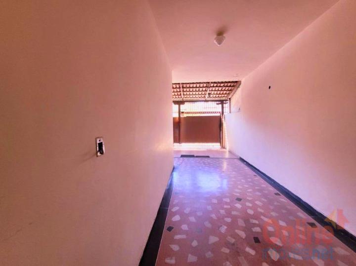 Casa à venda com 3 quartos, 360m² - Foto 3