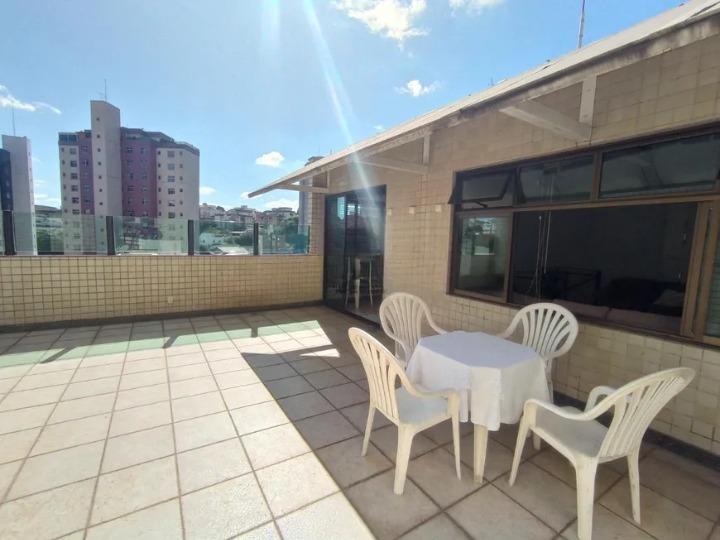 Cobertura à venda com 4 quartos, 354m² - Foto 1