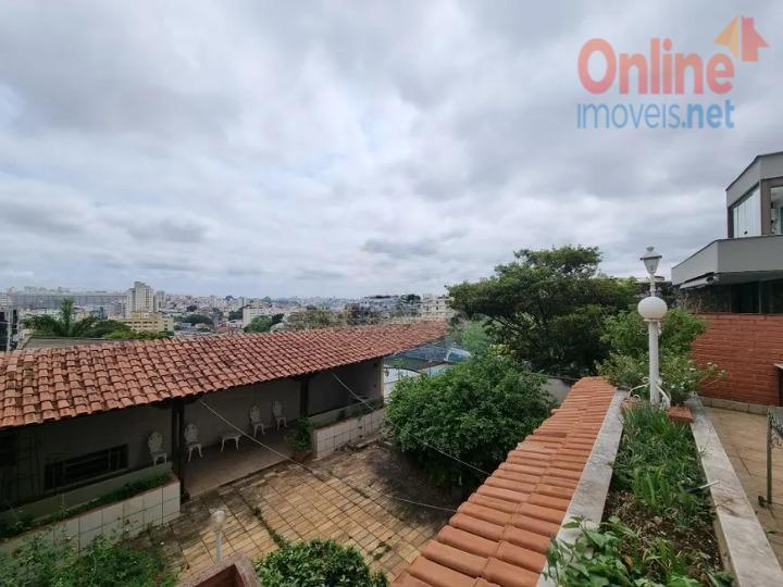 Casa à venda com 6 quartos, 889m² - Foto 9