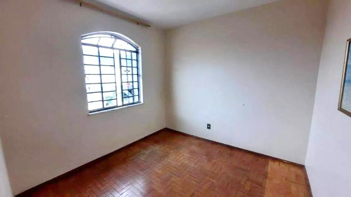 Casa à venda com 4 quartos, 216m² - Foto 23